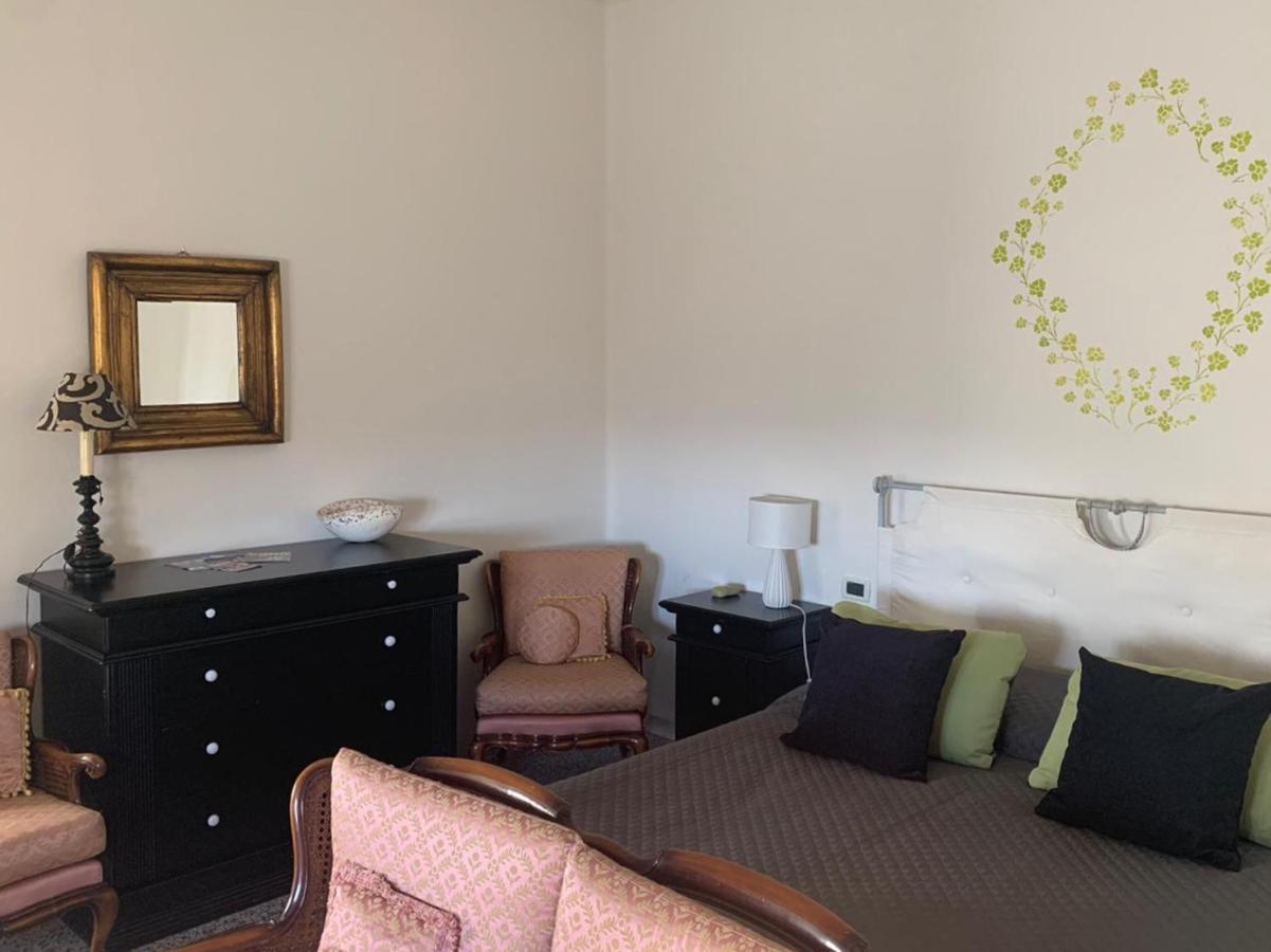 Villa Lucrezia - Dimora In Suvereto Suites&Apartments Екстериор снимка